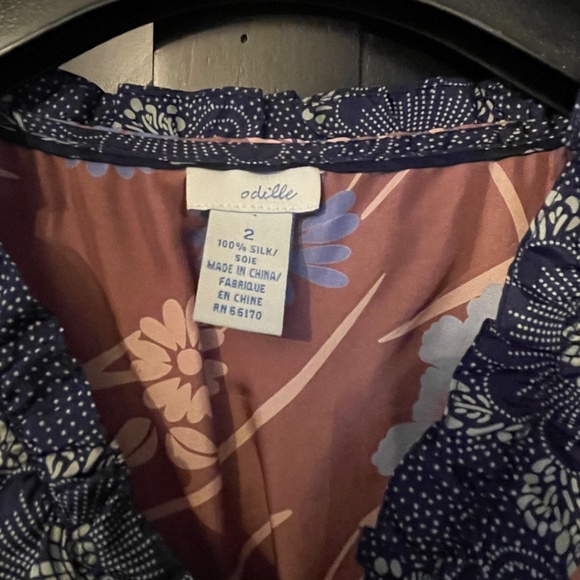 Vintage Anthropologie Odille Silk Tie-Back Shirt - Picture 3 of 4